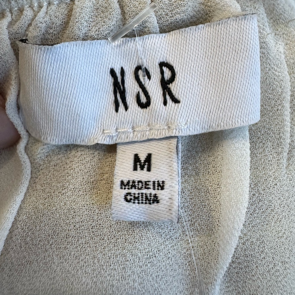 NSR Paisley Ruffle Mini Skirt Gold Cream Smocked Waist Flowy Style Size M - Picture 8 of 9